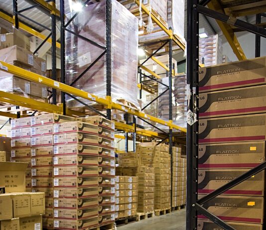 Automatyka magazynowa jako system nerwowy organizacji – jak łączy procesy w jedną całość? automatyka magazynowa